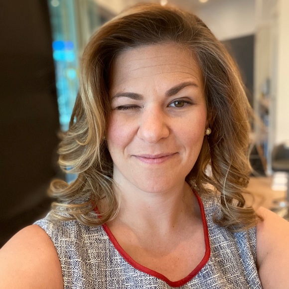 Meet your Posher, Allie - Picture 6 of 8